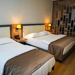 3* Otel Yildiz Life