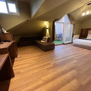 4* Otel Real King