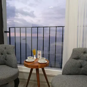 3* Otel The Marine